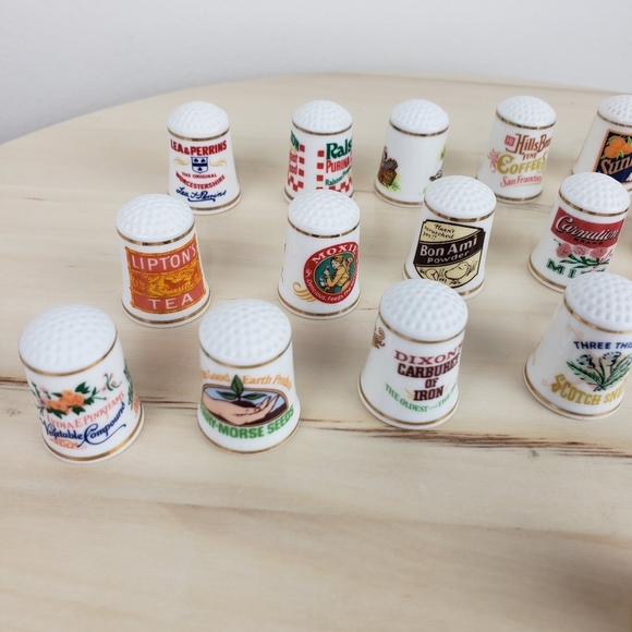 Vintage 1980 FP Fine Porcelain Collectible Thimbles Store Advertisement Set 20 - Picture 8 of 12